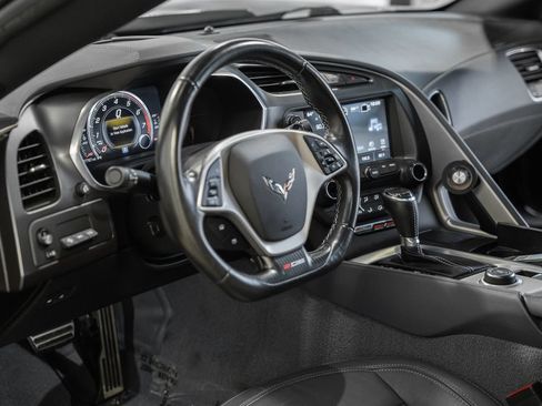 Used 2017 Chevrolet Corvette Z06 RWD image 19