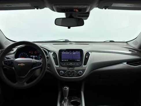 Used 2020 Chevrolet Malibu LS w/ Driver Confidence Package II FWD image 24