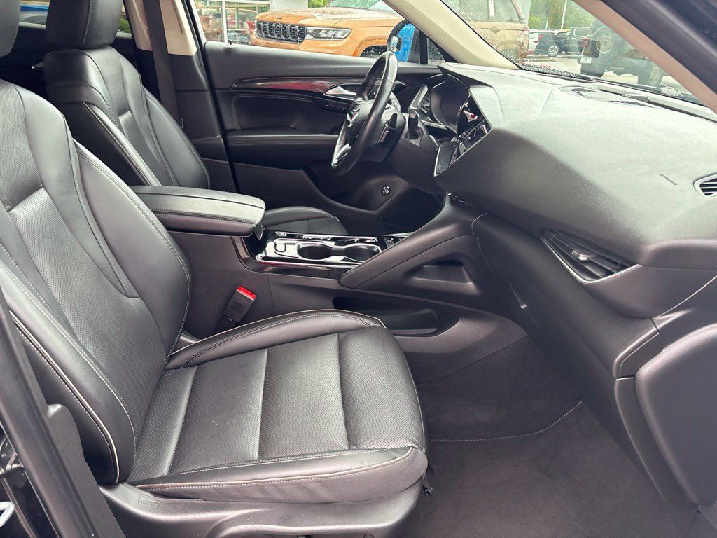 Used 2023 Buick Envision Essence FWD image 27