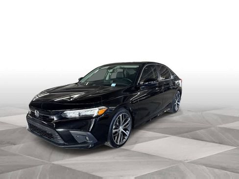 Used 2023 Honda Civic Touring image 4