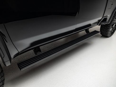 Used 2026 GMC Sierra 2500 AT4X image 17