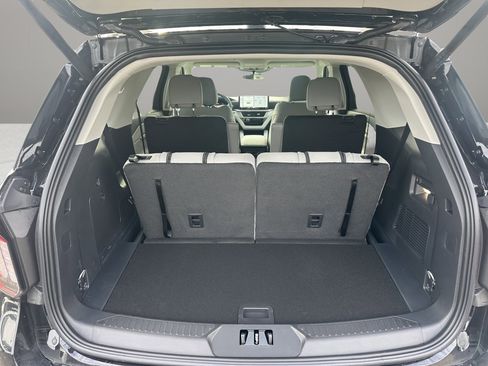 New 2026 Ford Explorer Active w/ Active Comfort Package AWD/4WD image 7
