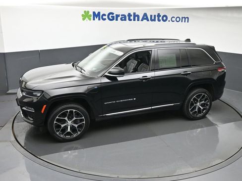 Used 2022 Jeep Grand Cherokee Summit AWD/4WD image 22