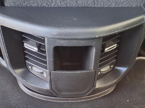 Used 2022 RAM 3500 Tradesman w/ Chrome Appearance Group image 17