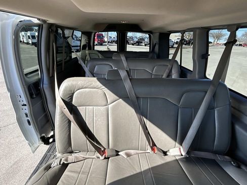 Used 2023 Chevrolet Express 3500 LS image 17