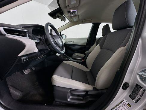 Used 2023 Toyota Corolla LE image 13