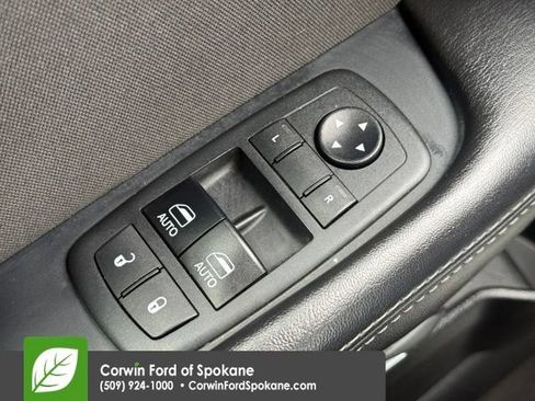Used 2018 Dodge Challenger SXT w/ Blacktop Package RWD image 18