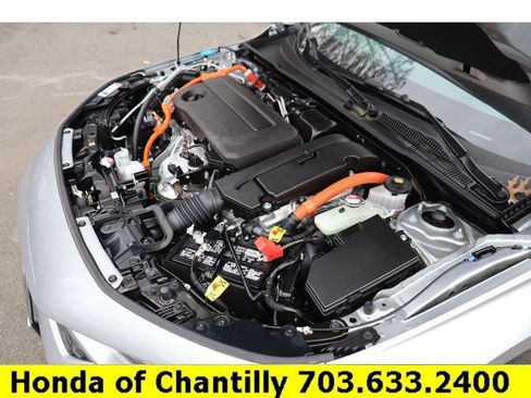 Certified 2025 Honda Civic Sport image 33