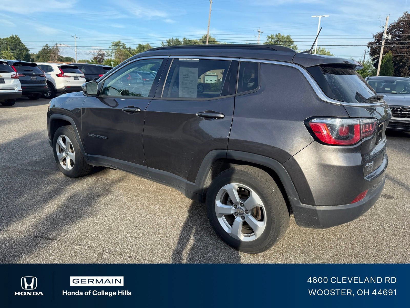 Used 2018 Jeep Compass Latitude w/ Popular Equipment Group AWD/4WD image 10
