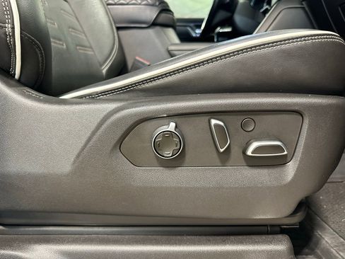 Used 2023 GMC Sierra 1500 AT4X AWD/4WD image 44