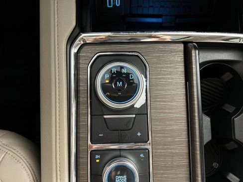 Used 2023 Ford Expedition Max Limited image 22