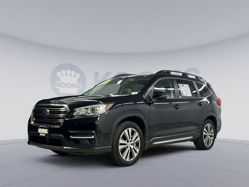 Used 2022 Subaru Ascent Limited w/ Technology Package image 1