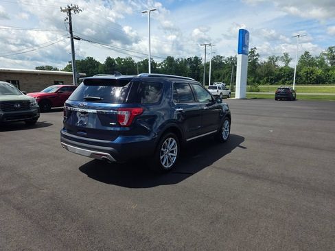 Used 2016 Ford Explorer Limited w/ Equipment Group 301A AWD/4WD image 3