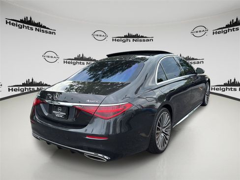 Used 2021 Mercedes-Benz S 580 4MATIC Sedan w/ AMG Line image 7
