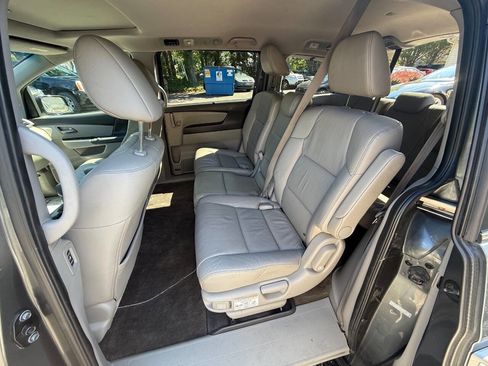 Used 2011 Honda Odyssey EX-L image 14