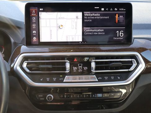 Used 2022 BMW X3 xDrive30i w/ Premium Package 2 image 26