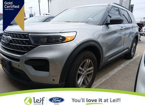 Used 2023 Ford Explorer XLT image 1