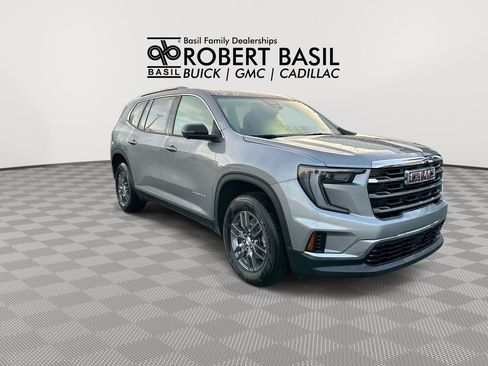 Used 2025 GMC Acadia Elevation AWD/4WD image 2