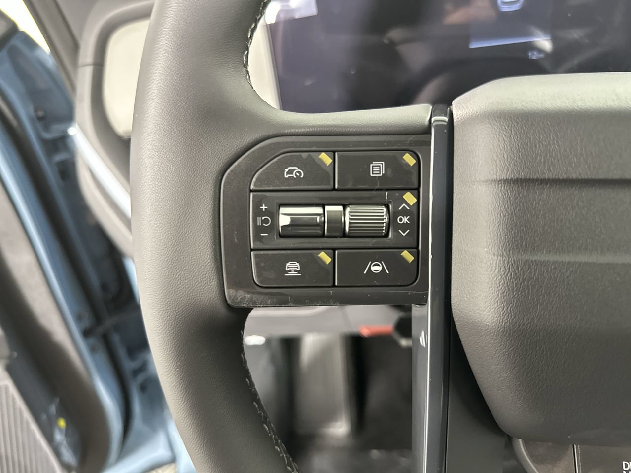 New 2027 Kia Seltos S FWD image 6