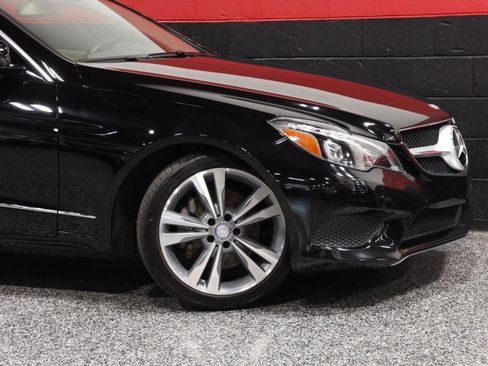 Used 2017 Mercedes-Benz E 400 4MATIC Coupe image 3