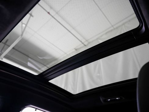 Used 2020 BMW X6 M50i w/ Executive Package AWD/4WD image 26