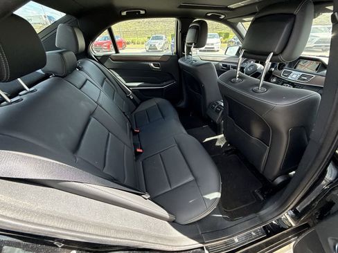 Used 2015 Mercedes-Benz E 350 4MATIC Sedan image 17