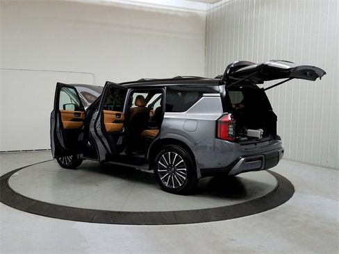 New 2025 Nissan Armada Platinum Reserve image 13