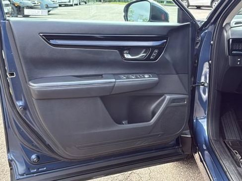 Used 2024 Honda CR-V EX-L image 9