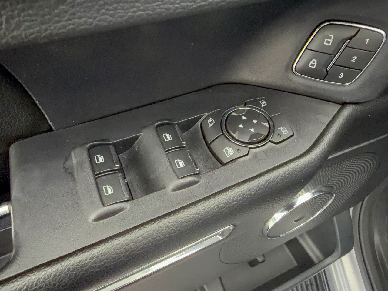 Used 2021 Ford Expedition Max XLT RWD image 15