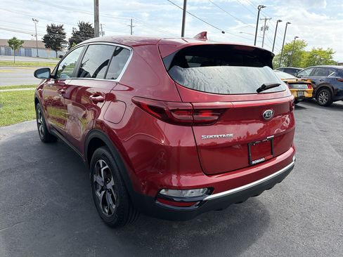 Used 2021 Kia Sportage LX AWD/4WD image 5