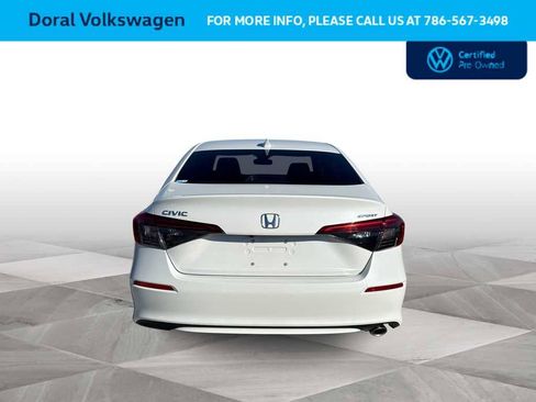 Used 2024 Honda Civic Sport image 7