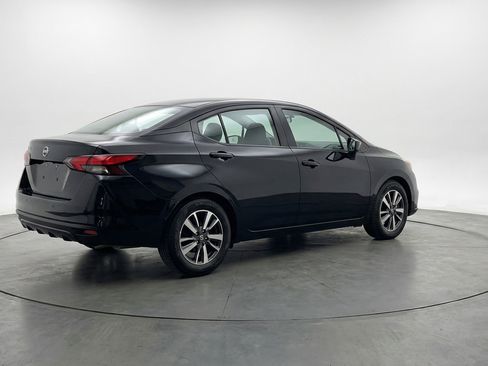 Used 2025 Nissan Versa SV FWD image 9