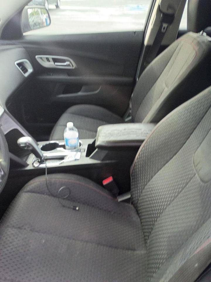 Used 2015 Chevrolet Equinox LS FWD image 12