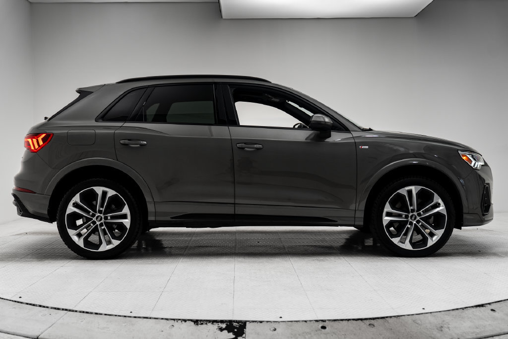 Used 2021 Audi Q3 2.0T Premium Plus w/ Premium Plus Package AWD/4WD image 37