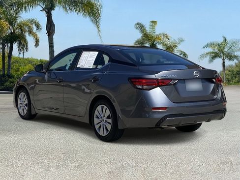 Certified 2024 Nissan Sentra S FWD image 3