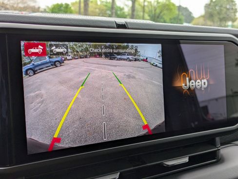 New 2025 Jeep Wrangler Unlimited Rubicon 392 image 23