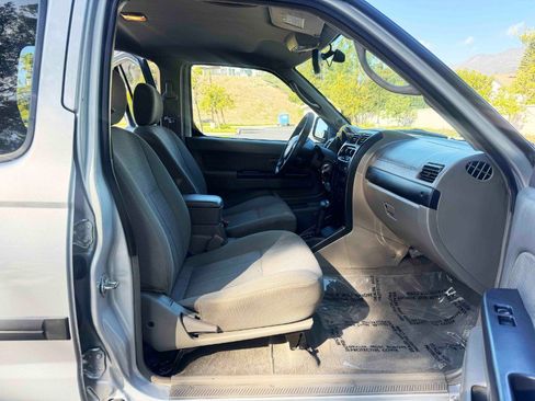 Used 2004 Nissan Xterra XE image 26