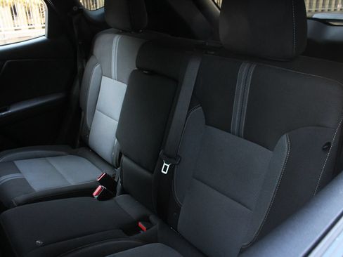 Used 2023 Chevrolet Blazer LT w/ Convenience Package FWD image 18