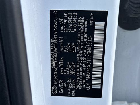 Used 2025 Genesis GV70 2.5T AWD/4WD image 44