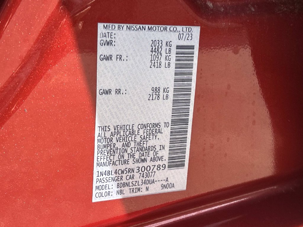 Certified 2024 Nissan Altima 2.5 SR AWD/4WD image 10