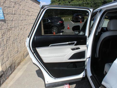 Used 2020 Kia Telluride S image 20