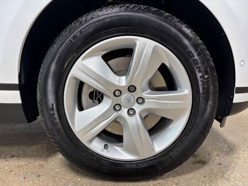 New 2026 Land Rover Range Rover Velar S image 11