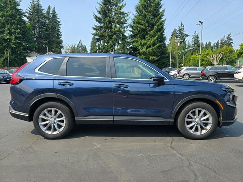 Used 2023 Honda CR-V EX-L image 10