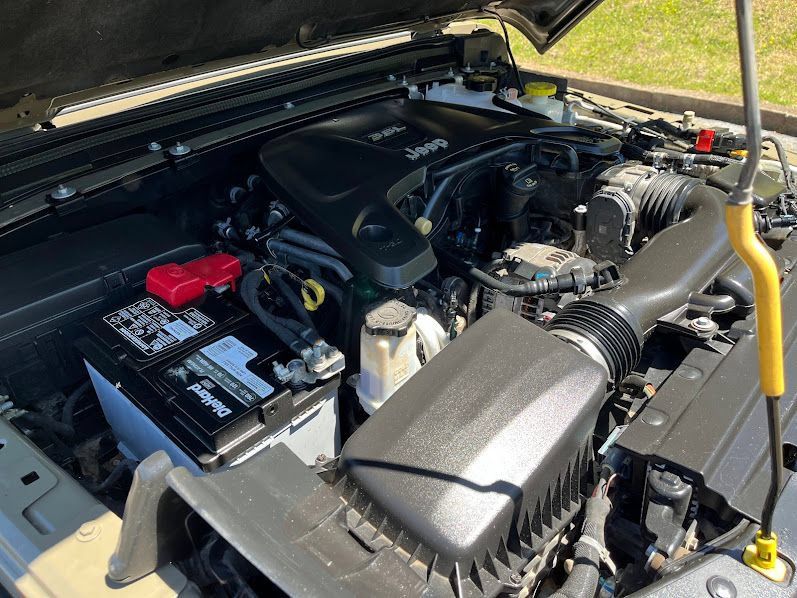 Used 2020 Jeep Gladiator Sport w/ Quick Order Package 24S AWD/4WD image 26