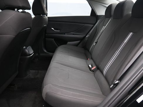 Certified 2023 Hyundai Elantra Blue image 11