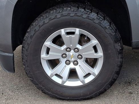 Used 2019 Chevrolet Colorado LT w/ LT Convenience Package image 32