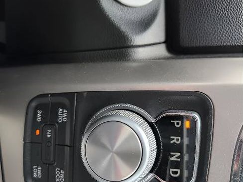 Used 2016 RAM 1500 Laramie w/ Convenience Group AWD/4WD image 16