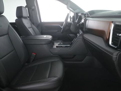 Used 2025 GMC Sierra 2500 Denali w/ Denali Reserve Package AWD/4WD image 33