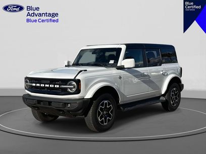 Certified 2025 Ford Bronco Outer Banks