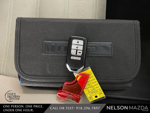 Used 2017 Honda CR-V EX image 45